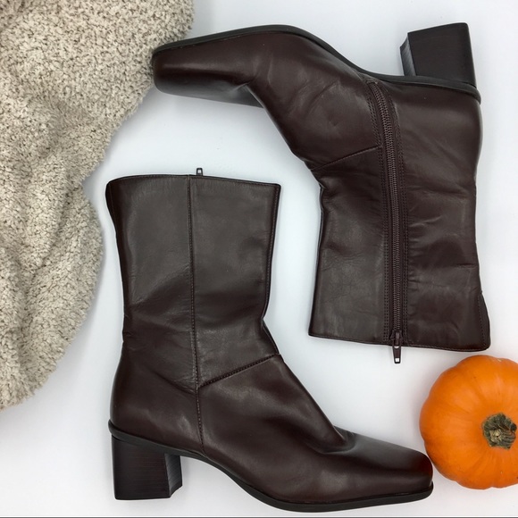 Easy Spirit Shoes - Easy Spirit Brown Leather Zip Boots Booties 8 2A